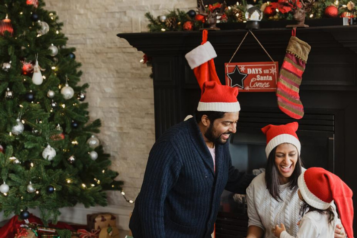 4 Service-Oriented Activities for Your Family This Holiday Season Cover Photo