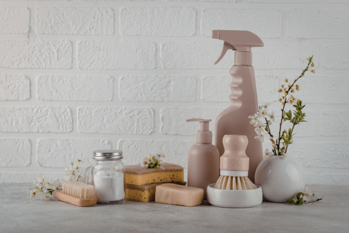 Image for Apartment Checklist for Allergy Season