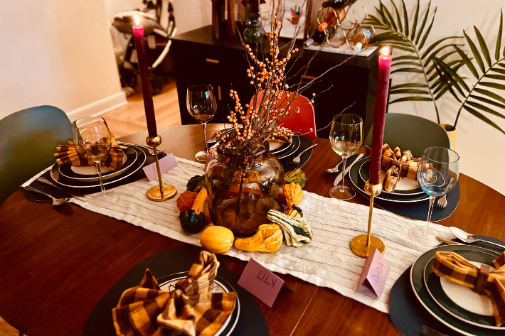 Image for Hosting a Friendsgiving in Your Apartment: Tips for Success