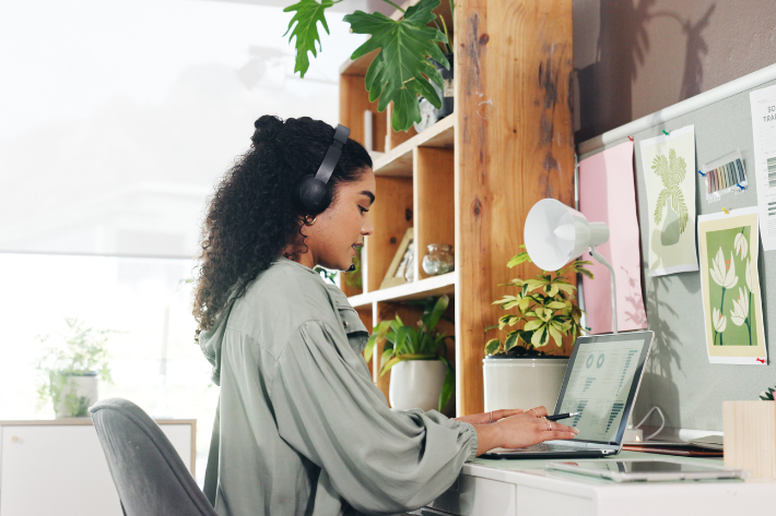 Image for How to Create the Perfect Work From Home Space in Your Apartment