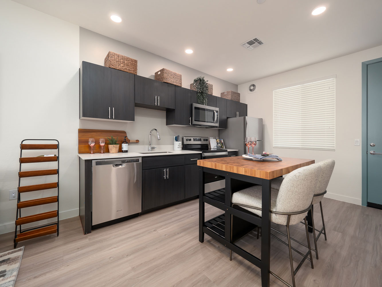 Stainless Steel Appliances at The 89 on Hayden Apartments in Scottsdale, AZ