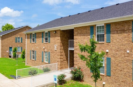 Private Community at Admiral Place Apartments in Shelbyville, TN