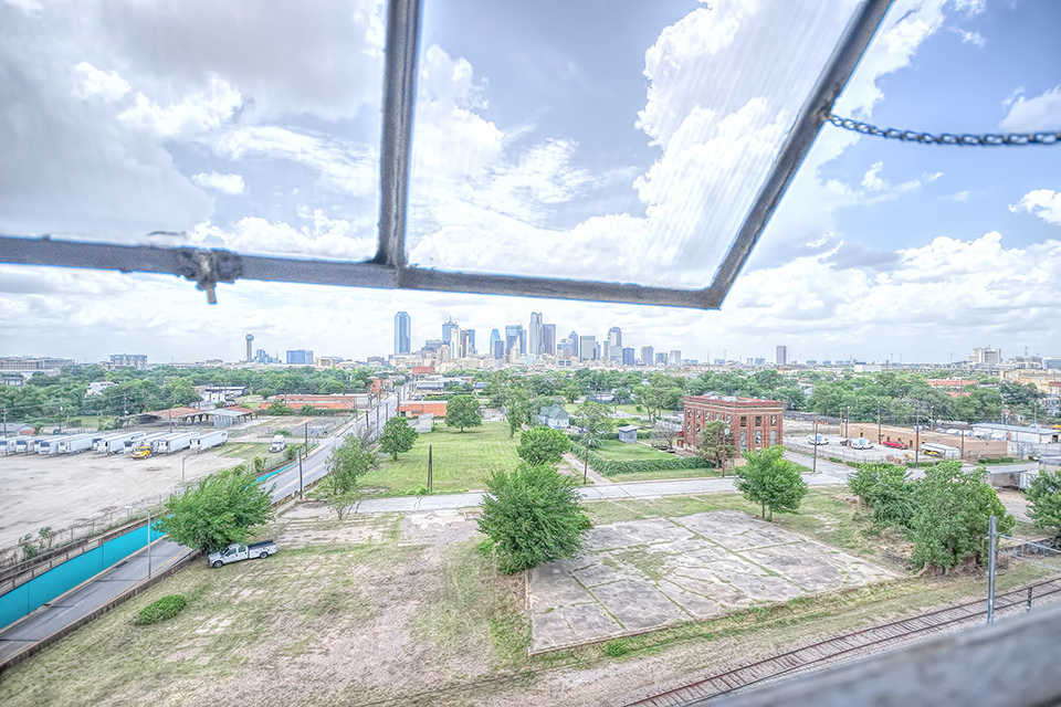 Beautiful Skyline Views at American Beauty Mill Apartments in Dallas, Texas