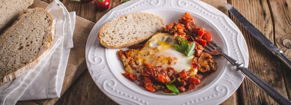 Pay Homage to Middle Eastern Culture with This Recipe for Authentic Shakshuka  Cover Photo
