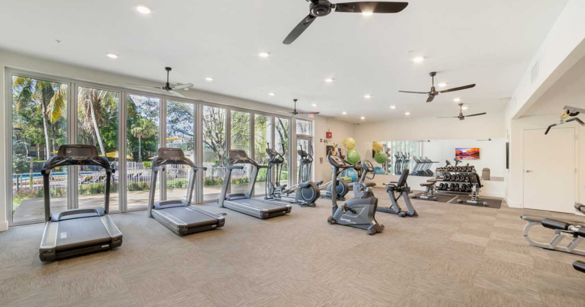 Plantation Apartments with an On-site Fitness Center