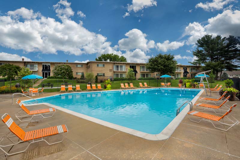 Relaxing swimming pool at Barcroft Plaza Apartments in Falls Church, VA
