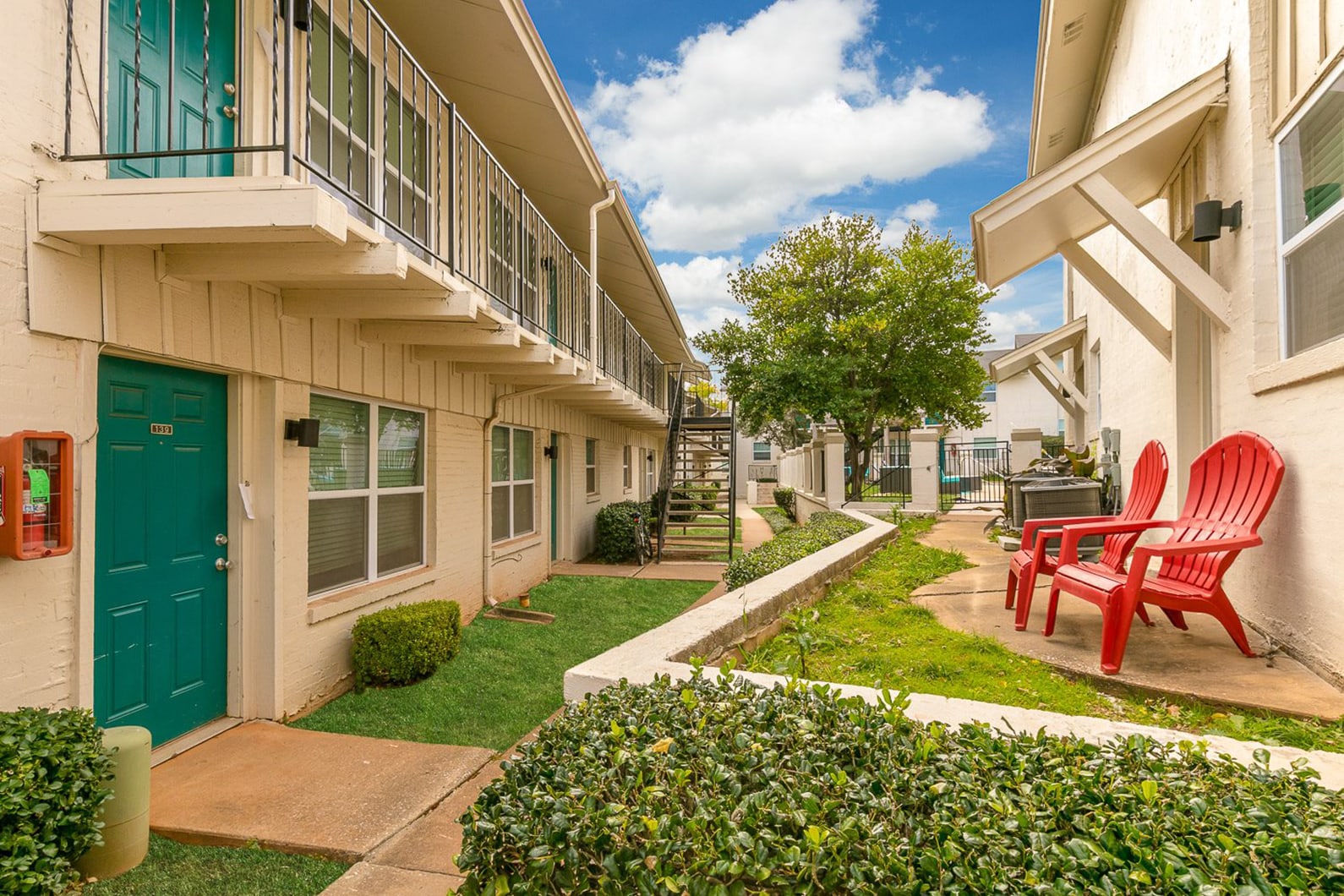 Exterior of Building at Bennett Pointe 