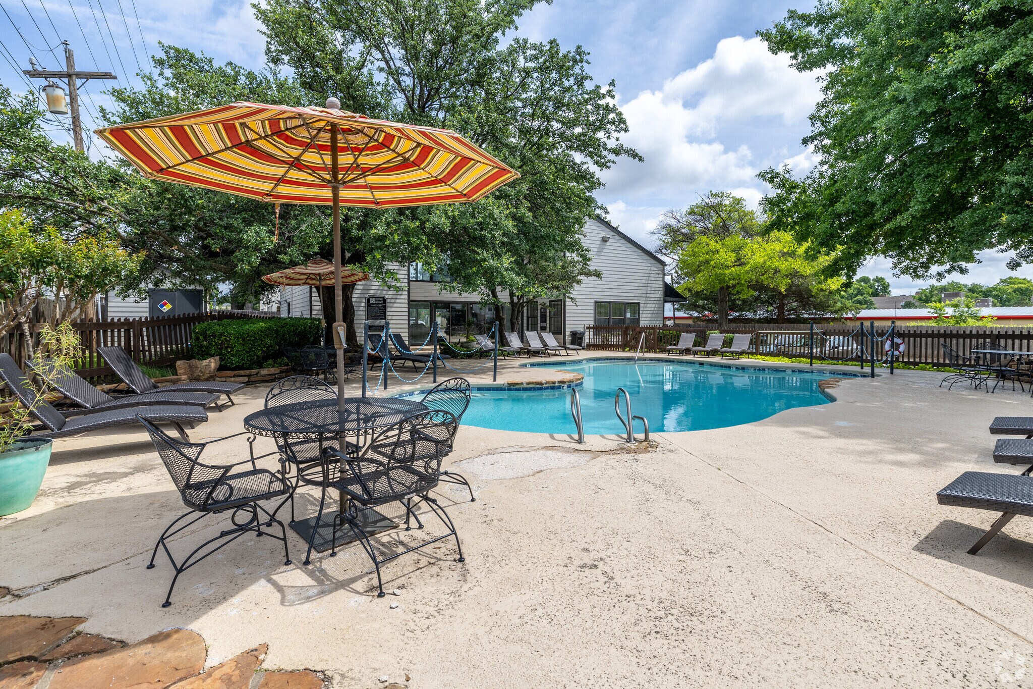 Brittany Square Apartments