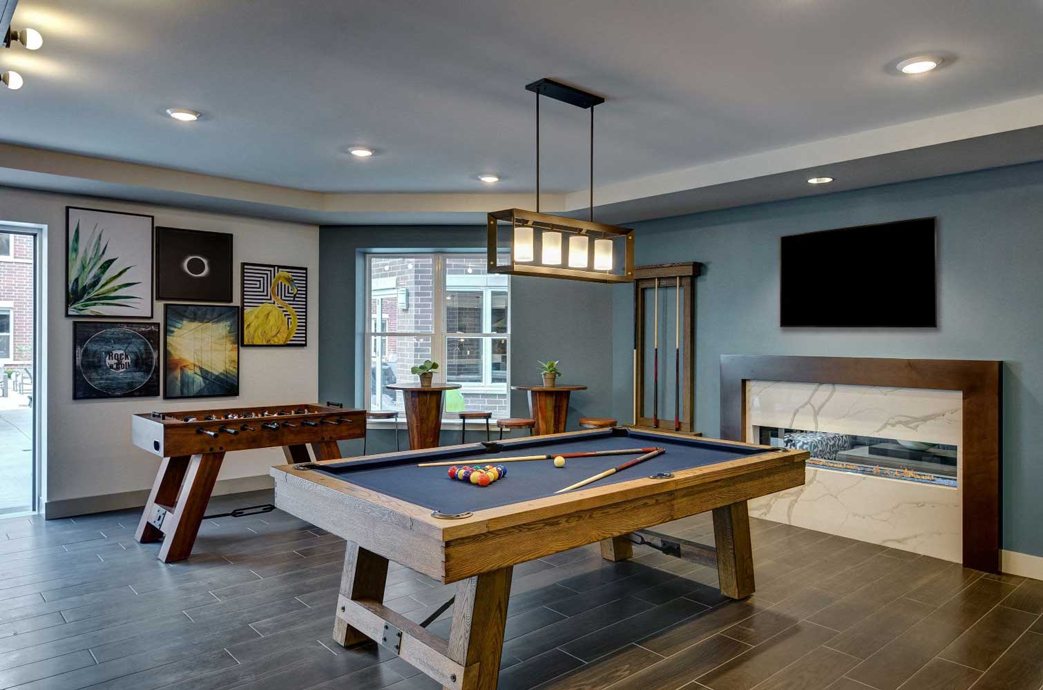 Game Room at Buckingham Place Apartments in Des Plaines, IL