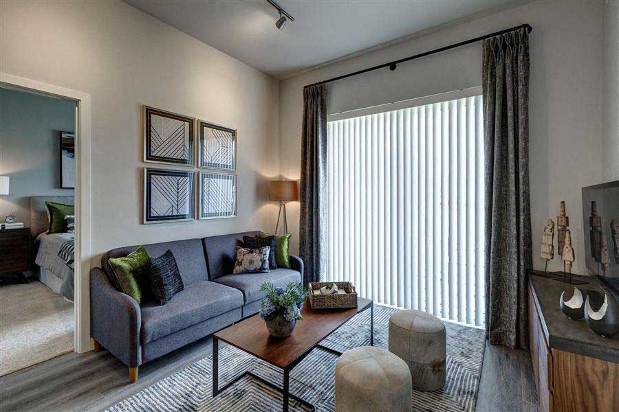Spacious Living Room at Buckingham Place Apartments in Des Plaines, Illinois