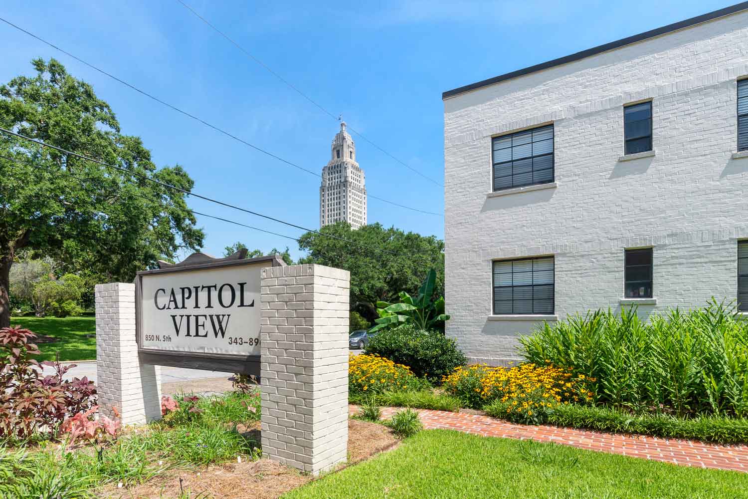 Welcome Signage at Capitol View Apartments in Baton Rouge, Louisiana