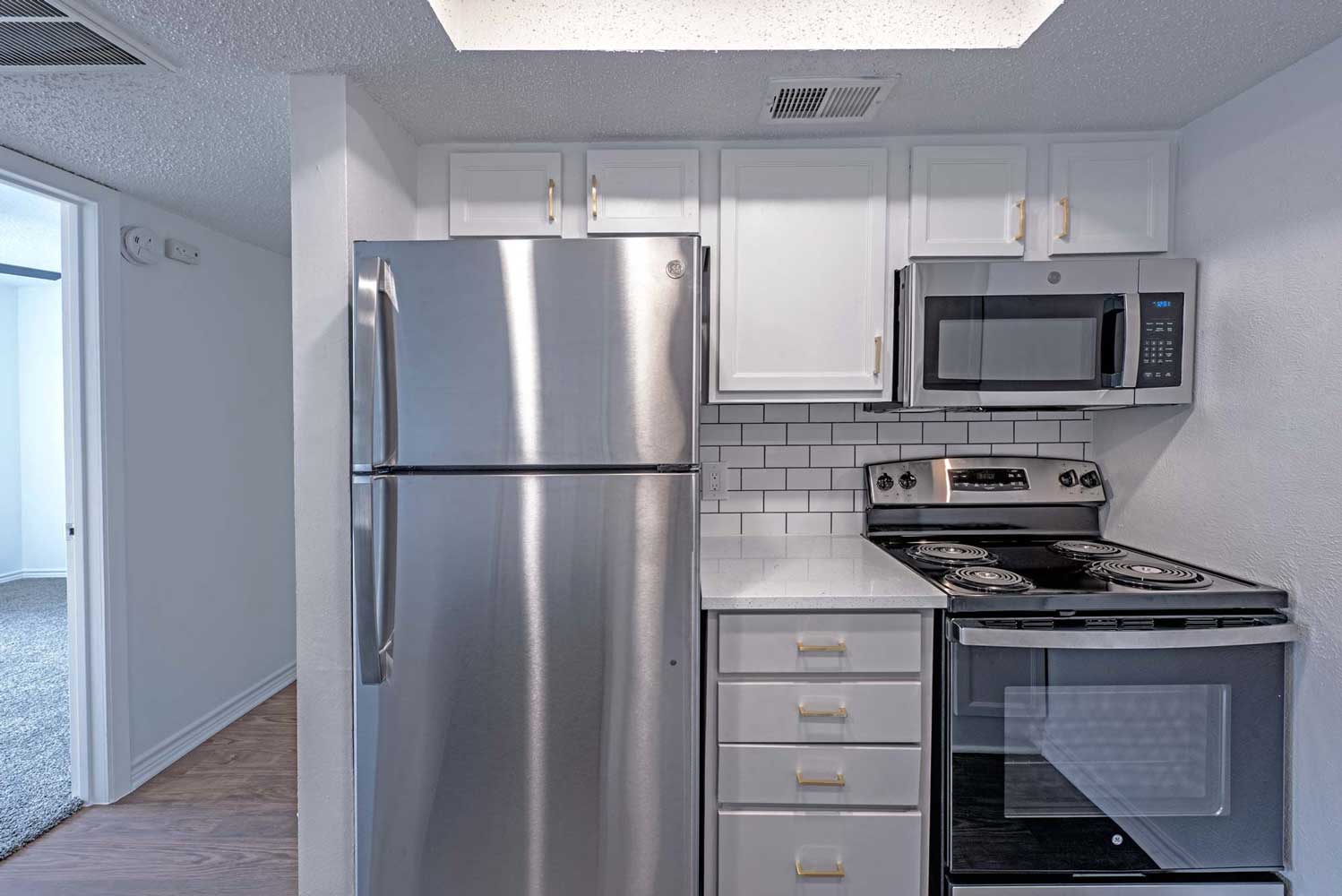 Stainless Steel Appliances at The Carson Apartment Homes