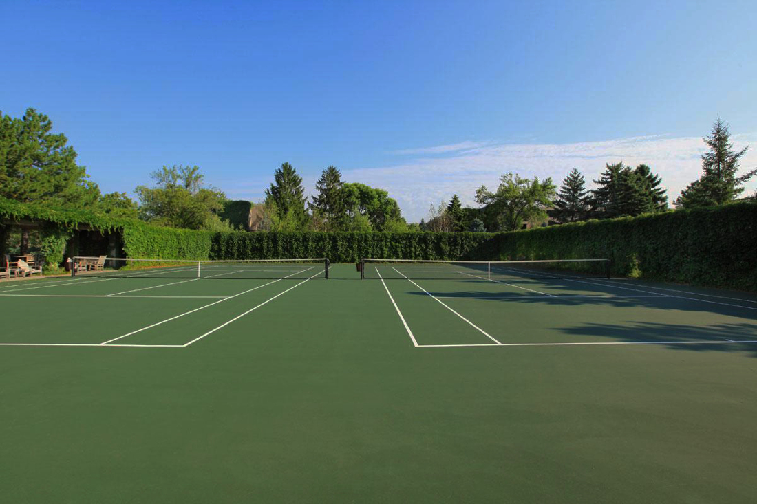 Tennis Court at Cedars of Edina Apartments in Edina, MN