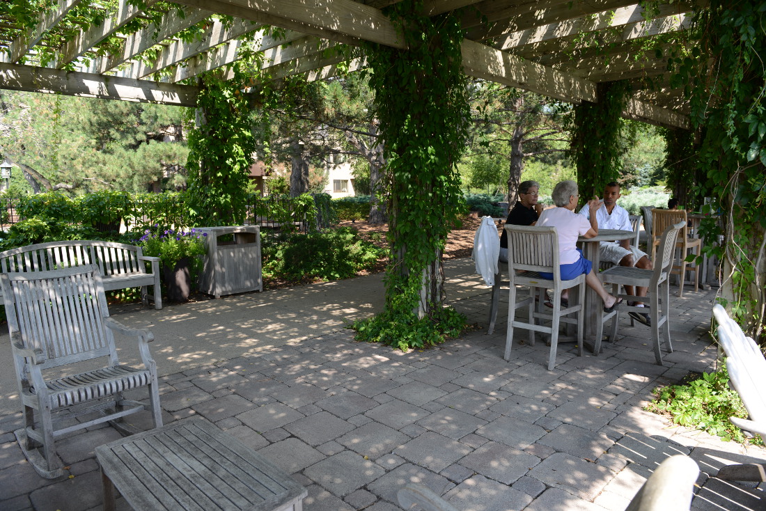 Outdoor Lounge at Cedars of Edina Apartments in Edina, MN