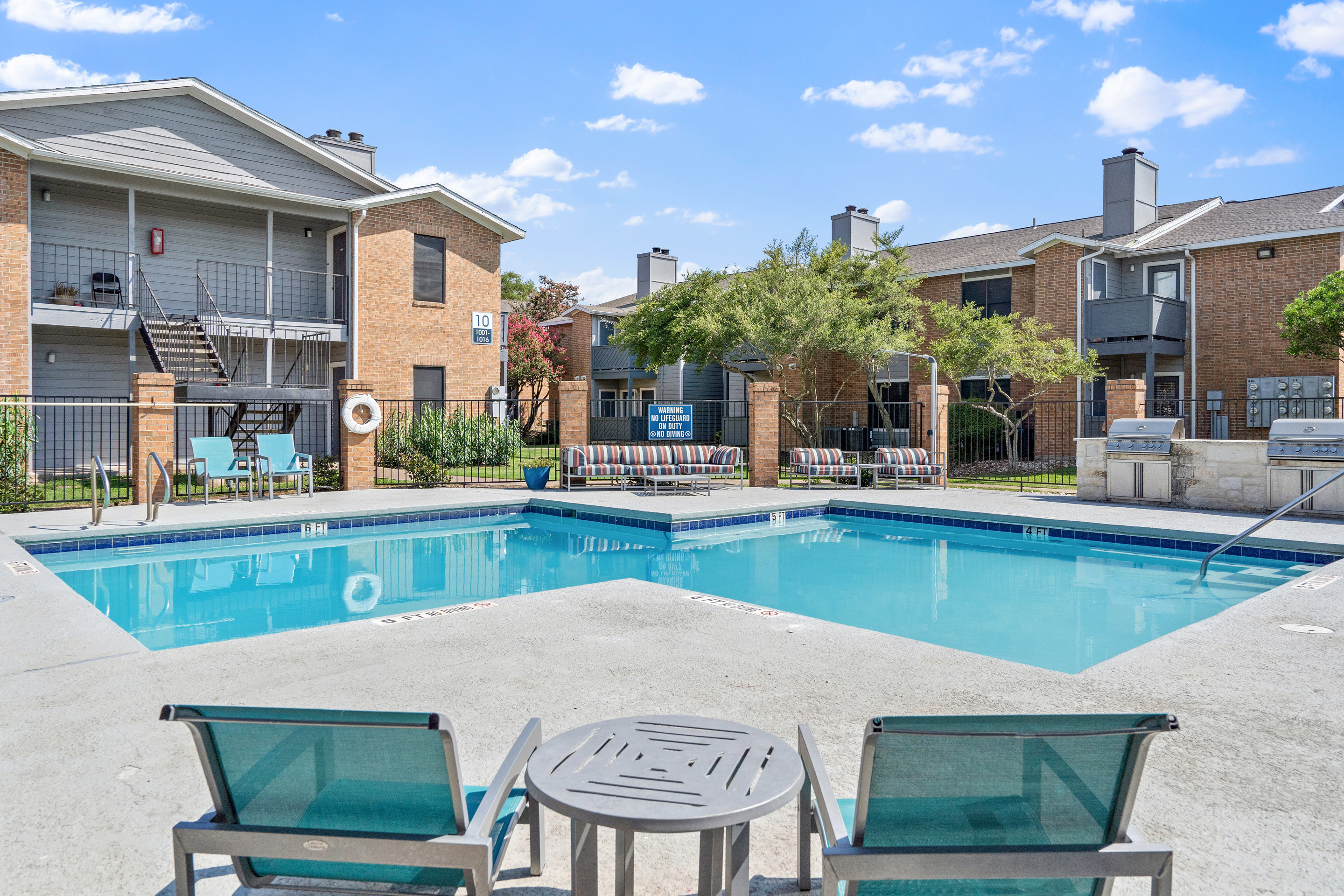 Topaz Apartments in San Marcos, TX