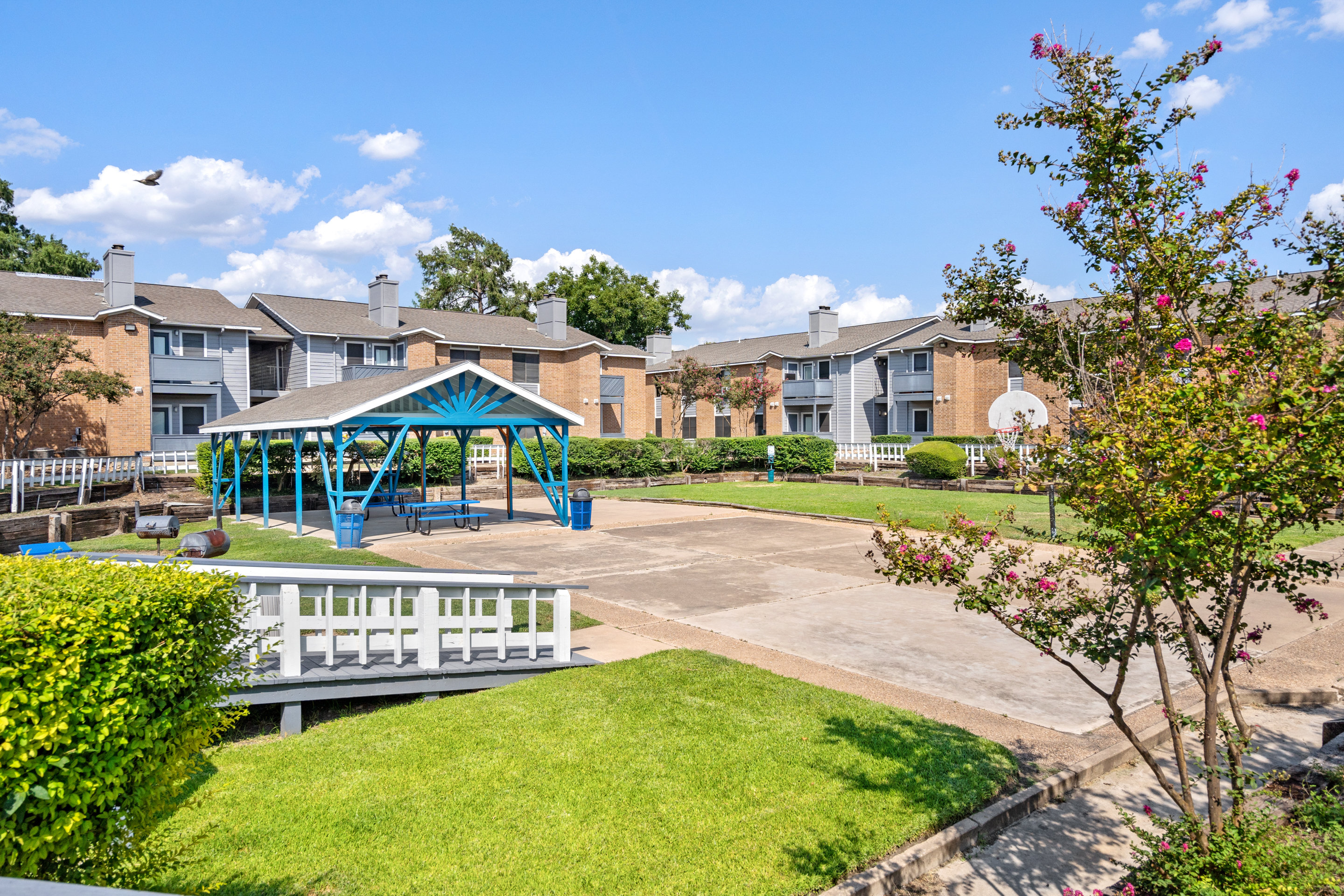 Topaz Apartments in San Marcos, TX