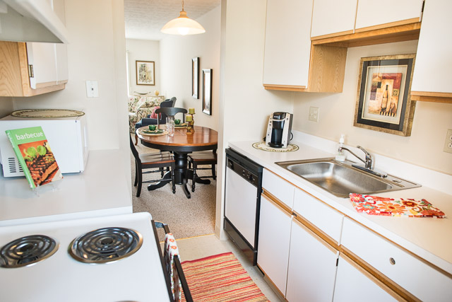 Equipped Kitchen at the Chartwell Townhouse Apartments in Rochester, NY