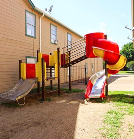 Dallas Apartments with Children's Playground
