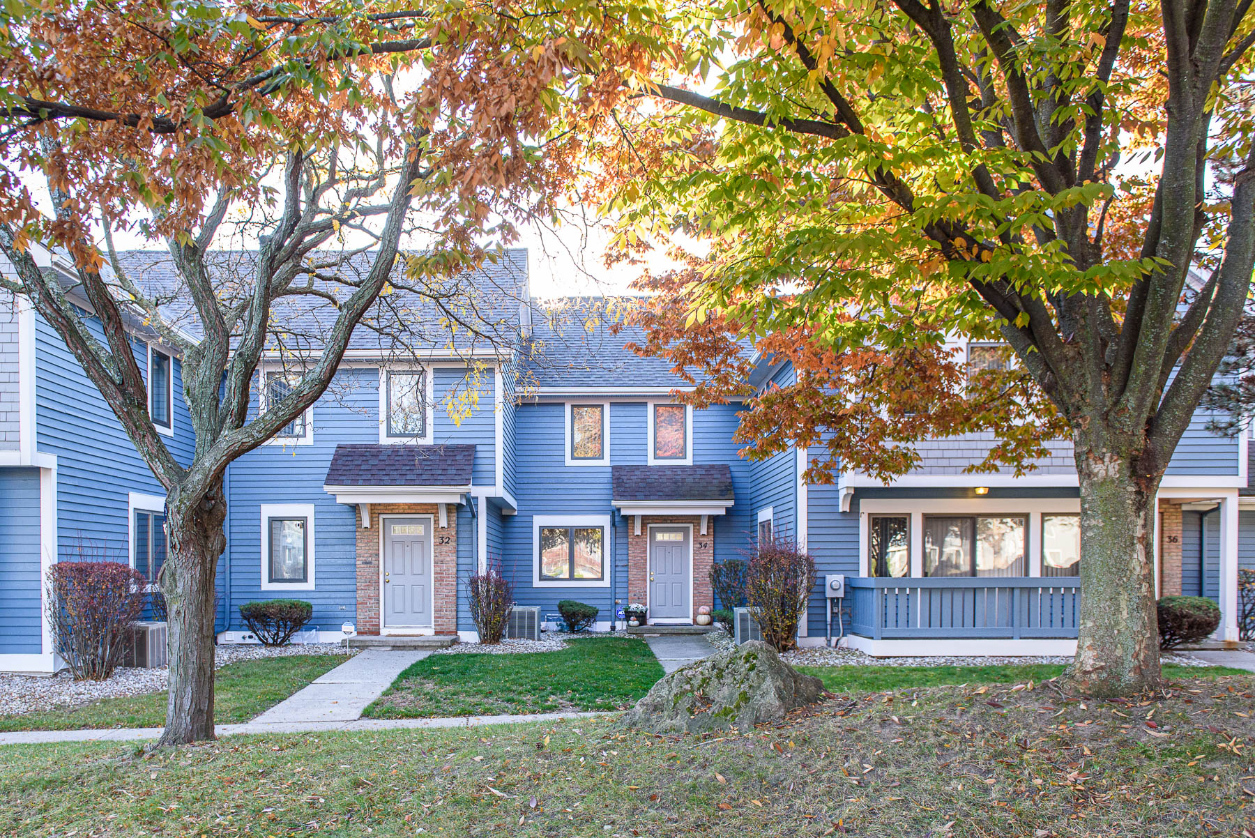 Corn Hill Townhouses & Apartments