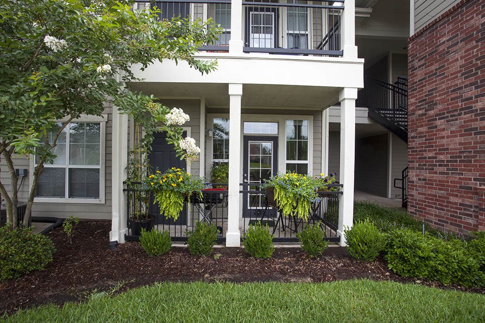 Private Balcony at Country Club Pointe Apartments Homes in Lake Charles, LA