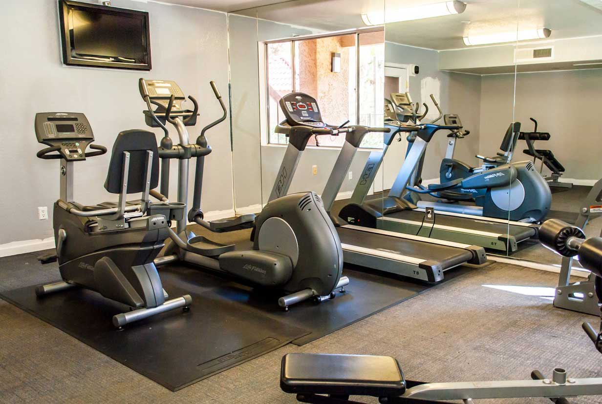 Fitness Center at Country Villa Apartments in Gilbert, AZ