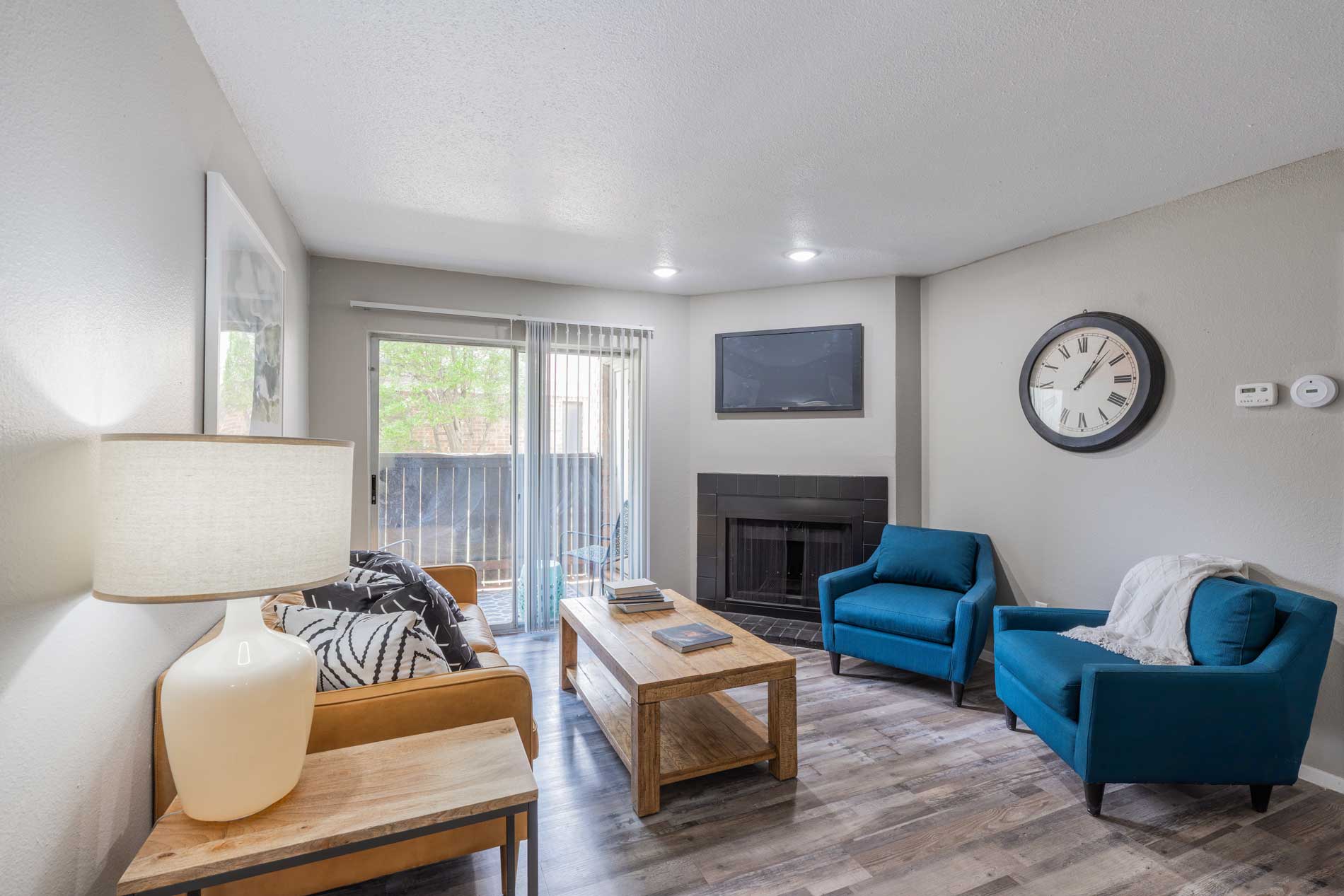 Stylish Living Room with Balcony Access