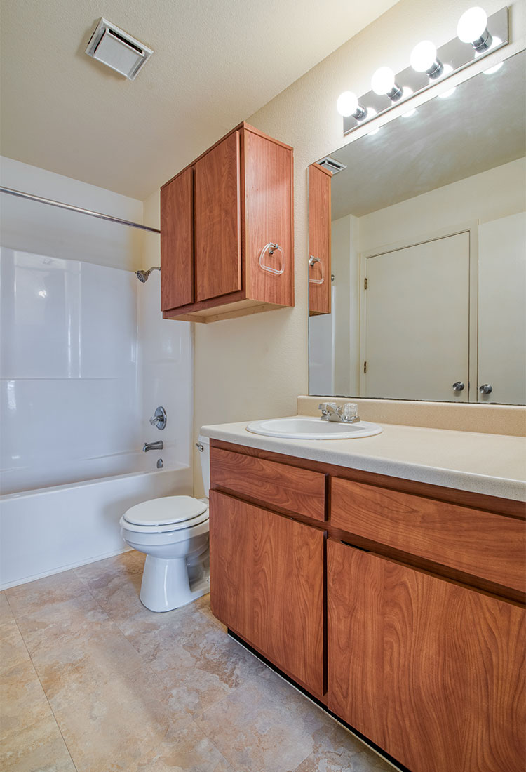 Large Bathrooms at Cypress Bend Apartments in West Beaumont, TX
