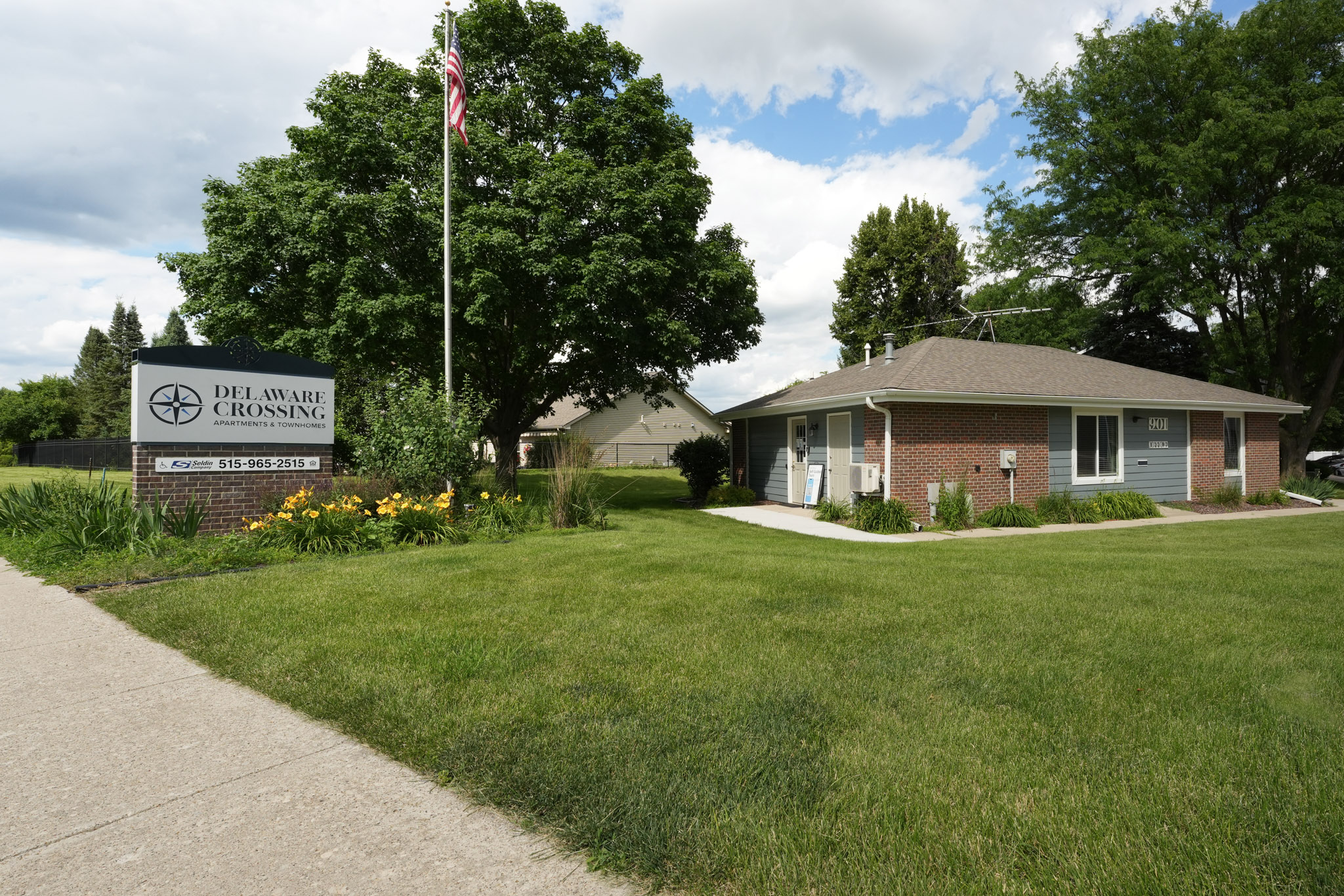 Delaware Crossing Apartments & Townhomes