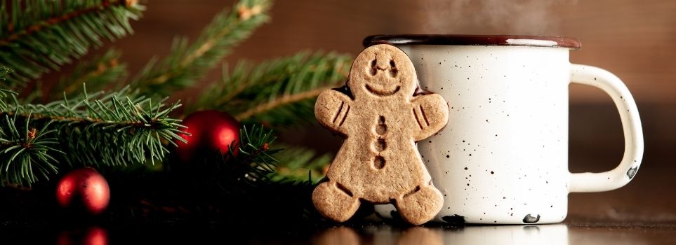 Skip Your Normal Morning Cup of Joe, and Try This Starbucks-Inspired Gingerbread Latte Instead Cover Photo