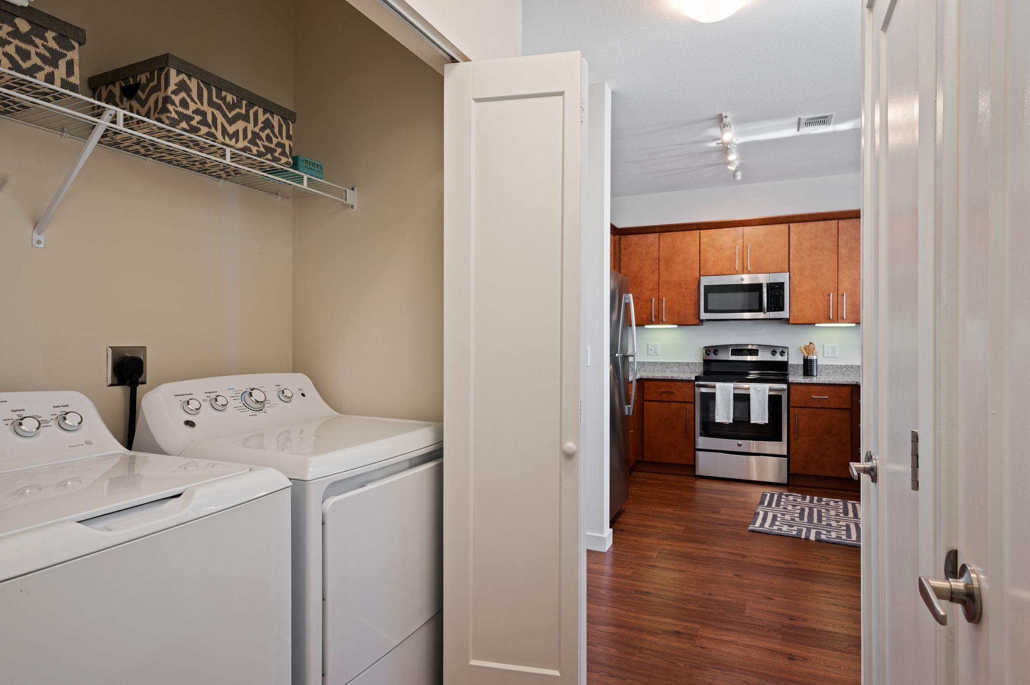 In Unit Washer and Dryer at Domain City Center Luxury Apartments