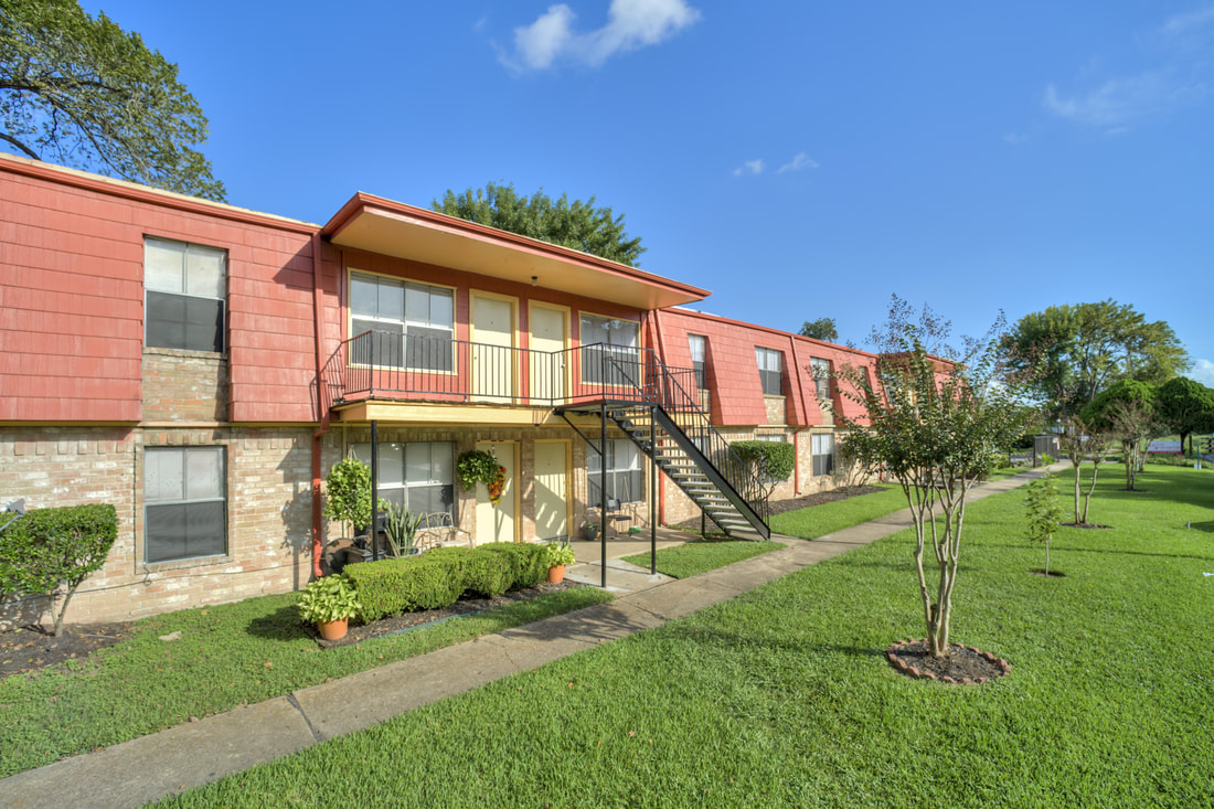 Dover Place Apartments in Houston, Texas