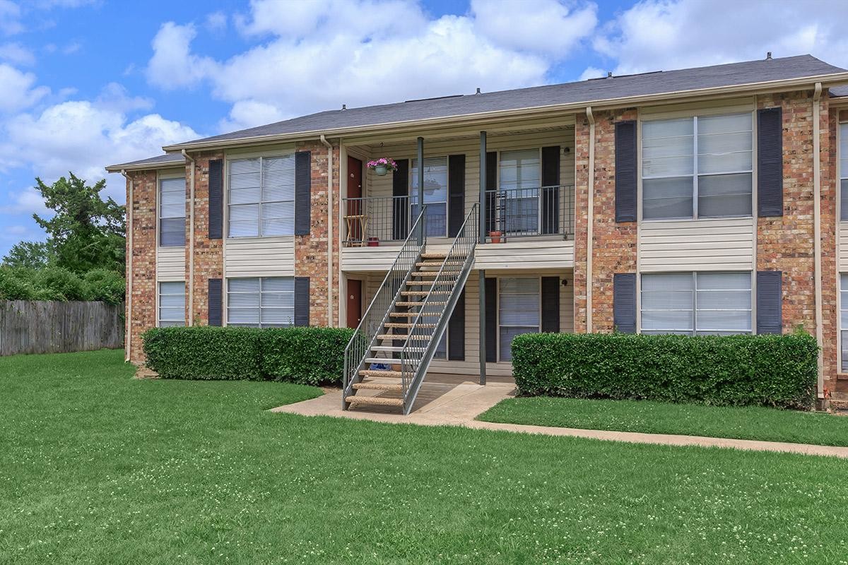 Apartment Building Exterior at Hazelwood Apartments in Tyler, Texas