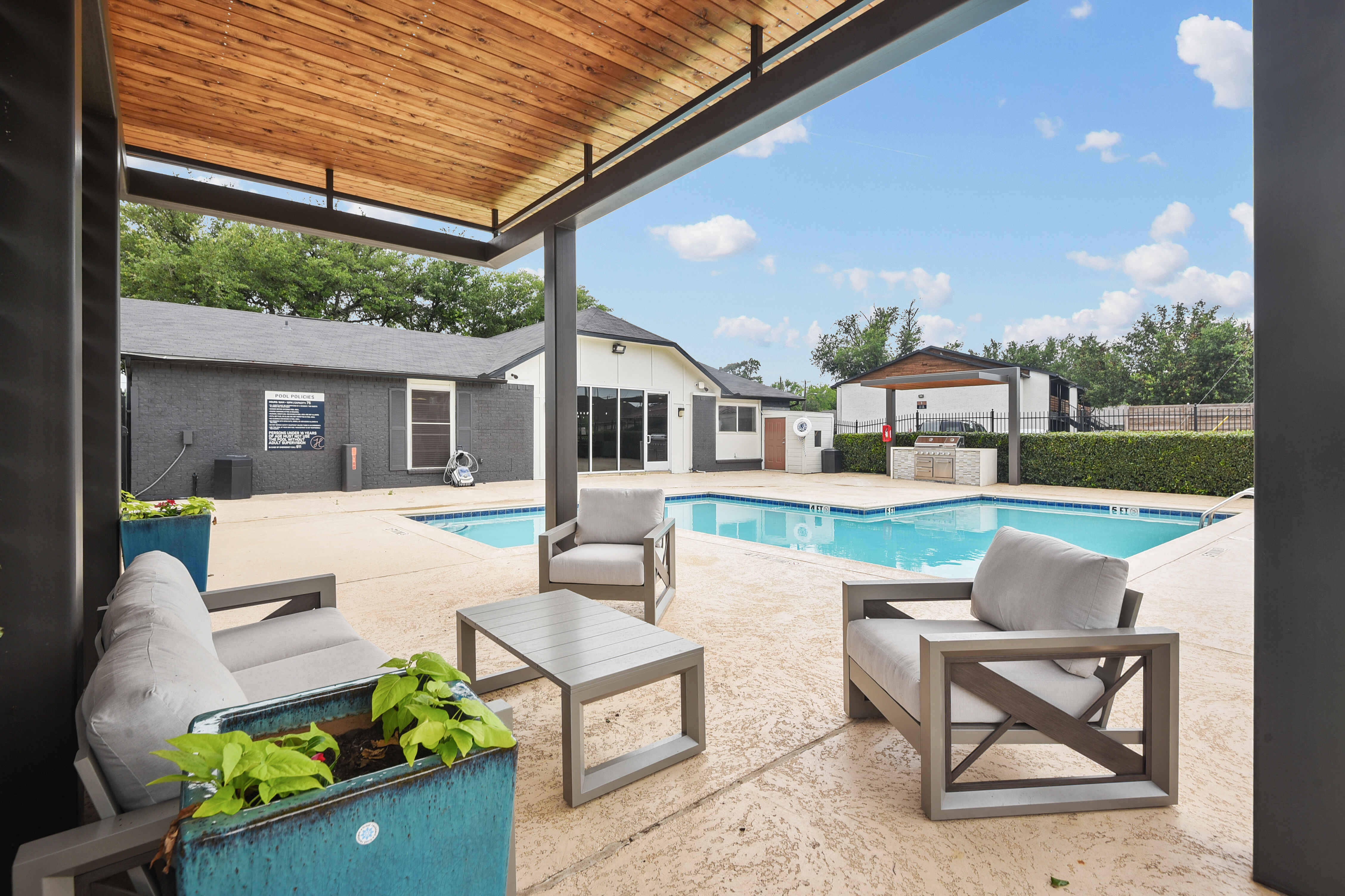 Poolside Pergola Lounge with Comfortable Seatings