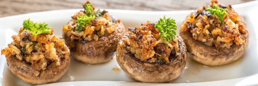 Salty and Savory, These Spinach, Bacon, and Cheese Stuffed Mushrooms Make the Perfect Snack Cover Photo