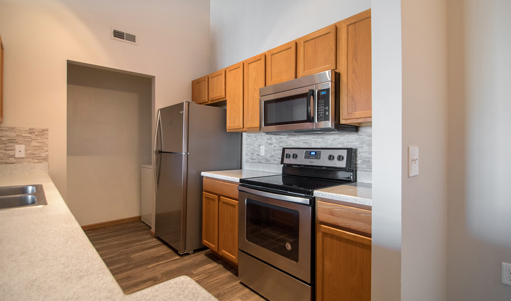 Fully-Equipped Kitchen in Fairfax Apartments