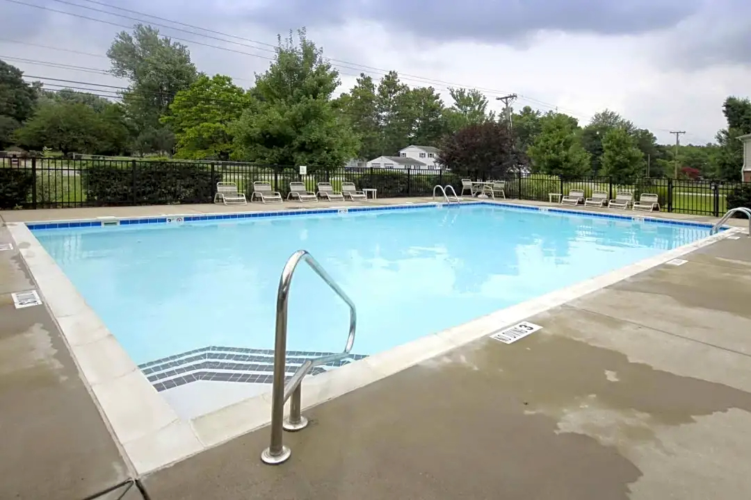 Swimming Pool at Falcon Crest Apartments in Louisville, Kentucky
