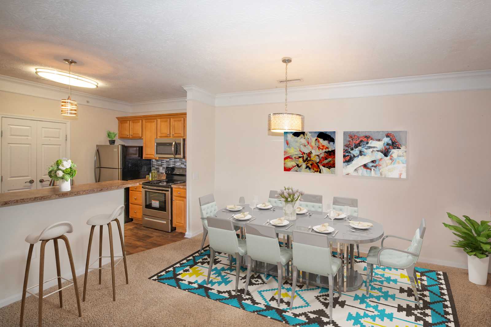 Spacious Kitchen and Dining at The Falls at Settlers Walk Apartments in Springboro, OH