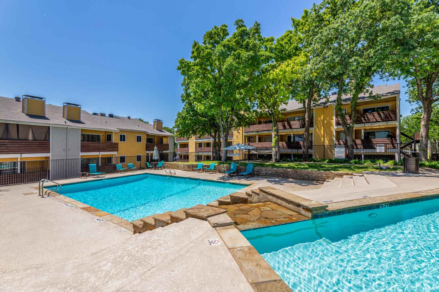 Resort-Style Swimming Pool at Flintridge Apartment Homes