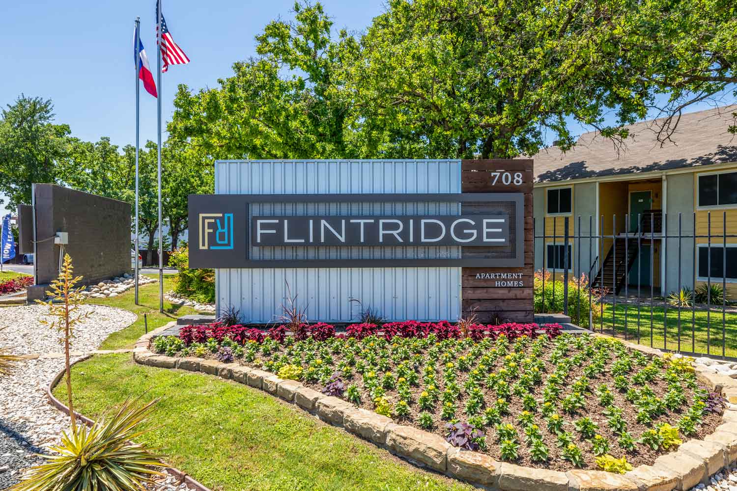 Property Signage at Flintridge Apartment Homes in Arlington, TX