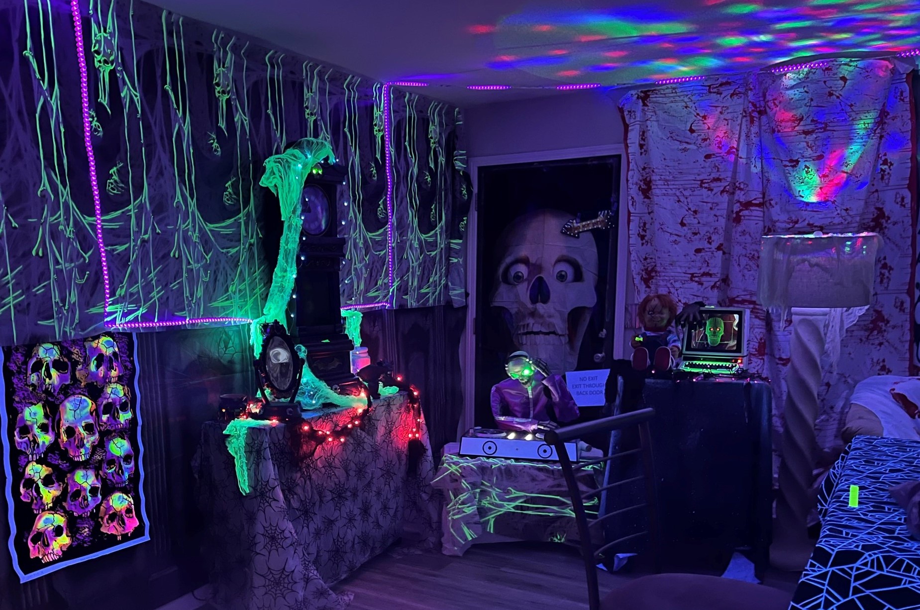 Image for 15 Spooky Halloween Party Theme Ideas to Wow Your Guests