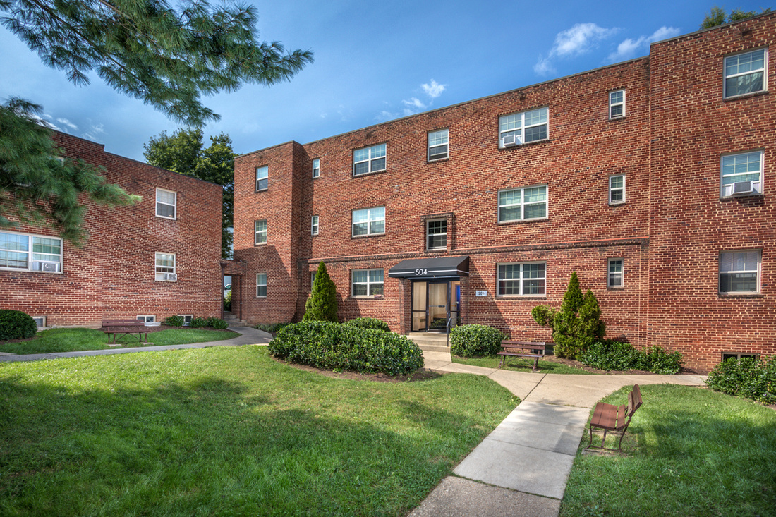 1 and 2-bedroom apartments at Goodacre & Pine Ridge Apartments in Silver Spring, MD