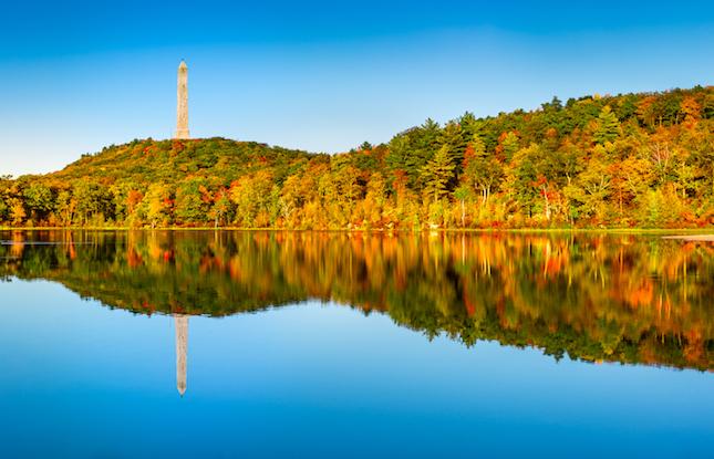 BEST FALL GETAWAYS IN NEW JERSEY: DESTINATIONS Cover Photo