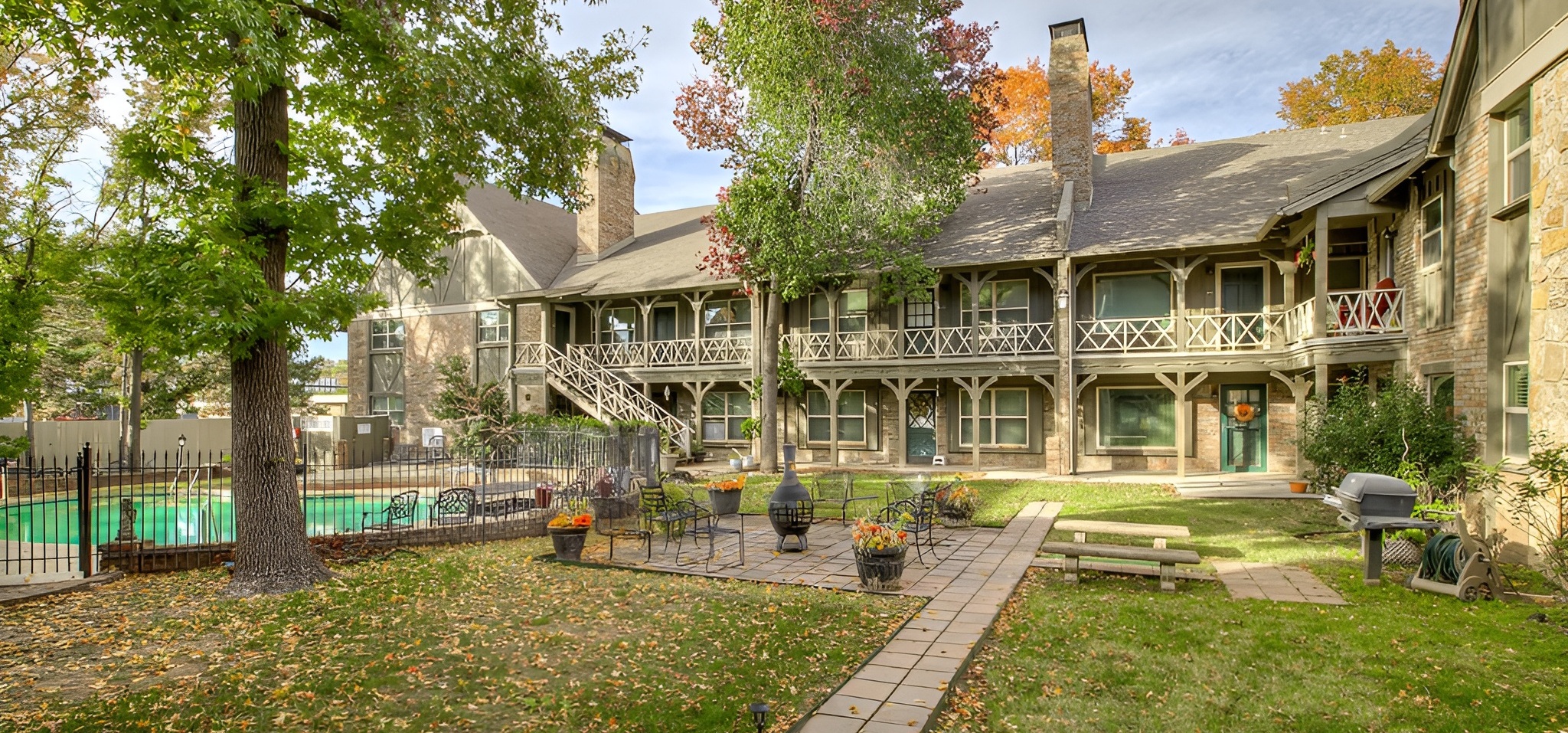 Heatherwood Apartments