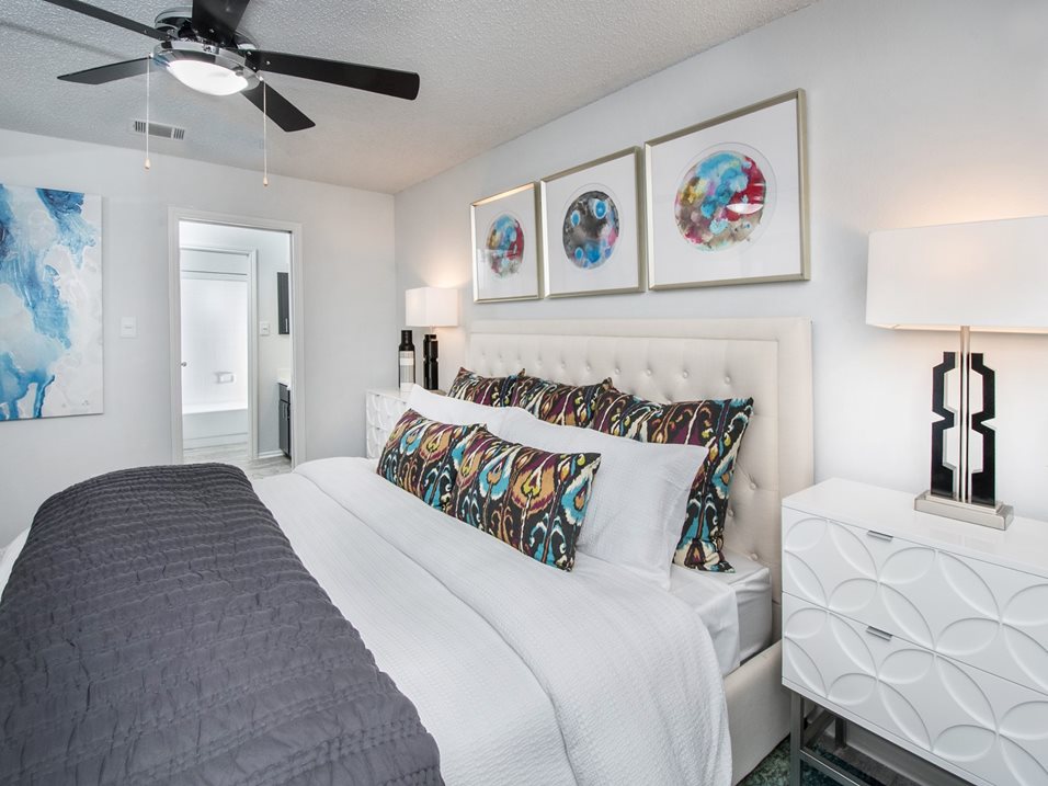 Bedroom with En Suite at The Henry B Apartments in San Antonio, TX
