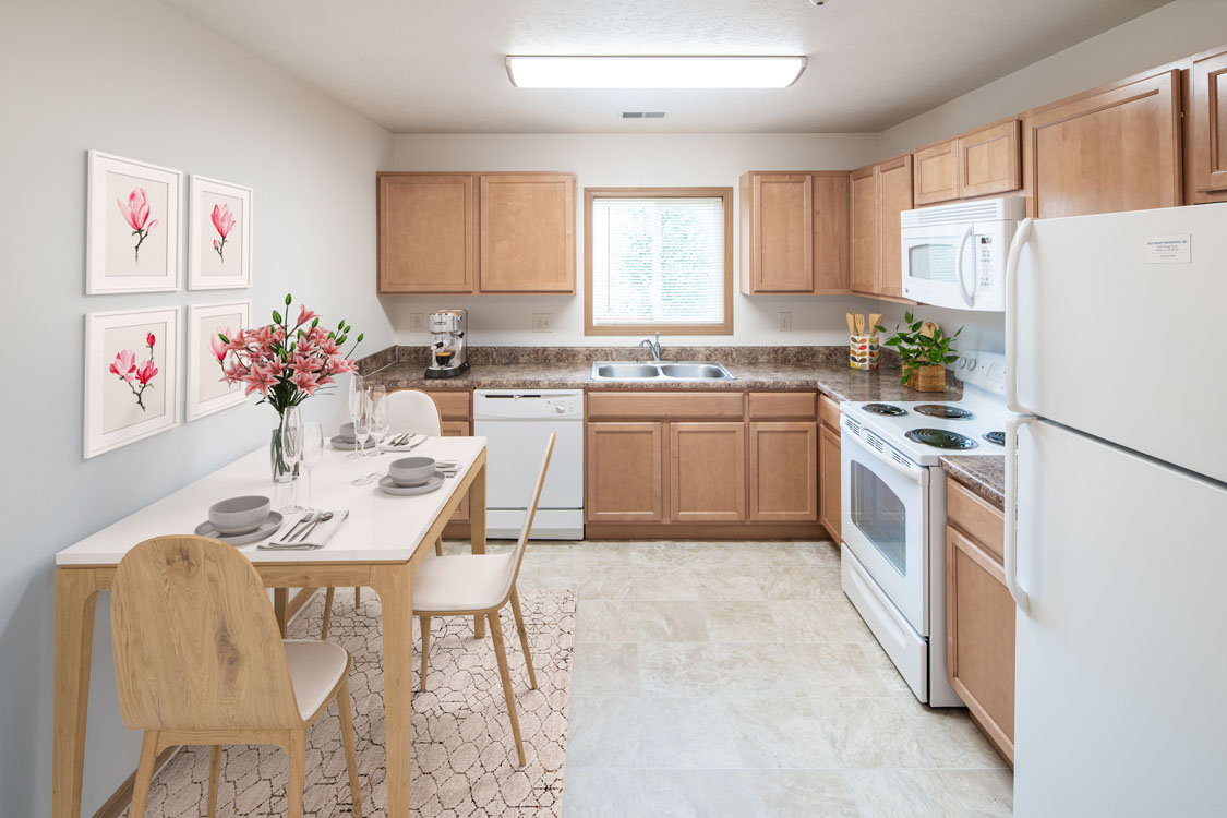 Fully Equipped Kitchens at Highland Meadows in Bellevue, NE