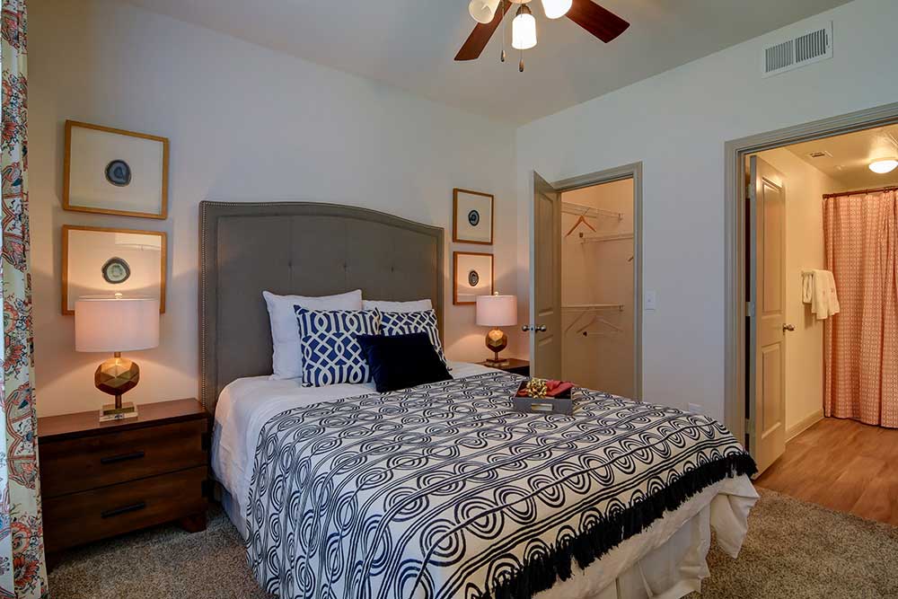 One-Bedroom Apartments for Rent at Hilltop at Shavano Apartments in San Antonio, TX