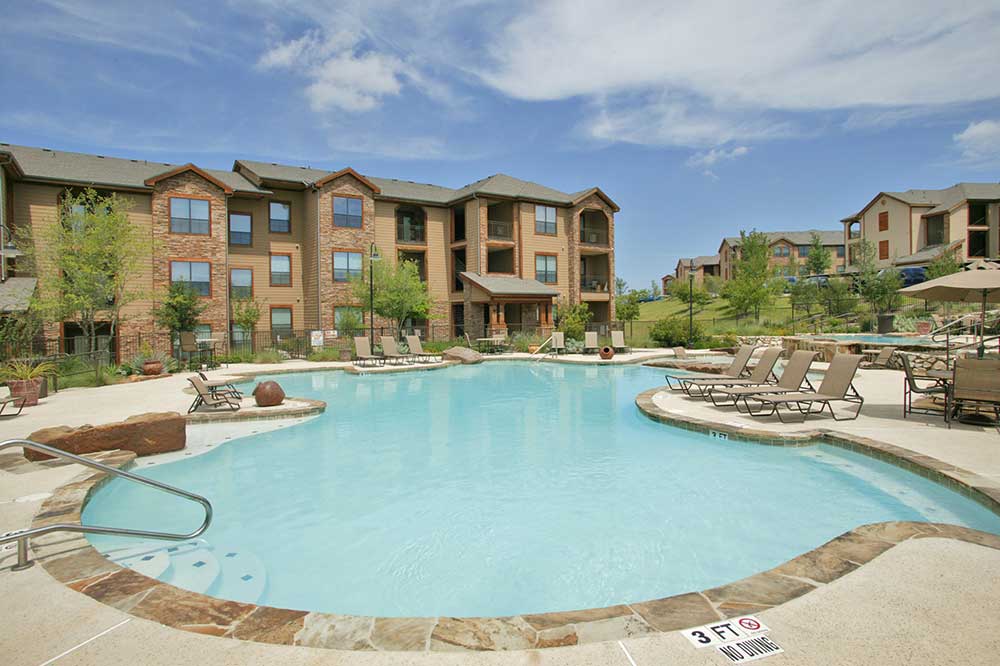 Premium Community Amenities at Hilltop at Shavano Apartments in San Antonio, TX