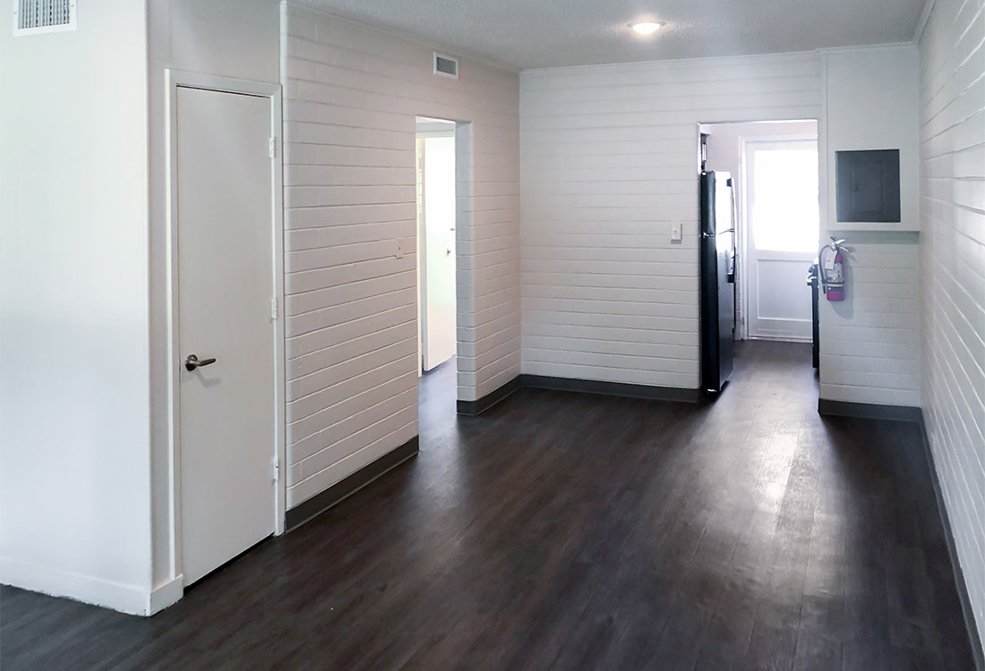 Apartments for Rent with Wood-Look Flooring at Laurel Flats Apartments in Tyler, Texas