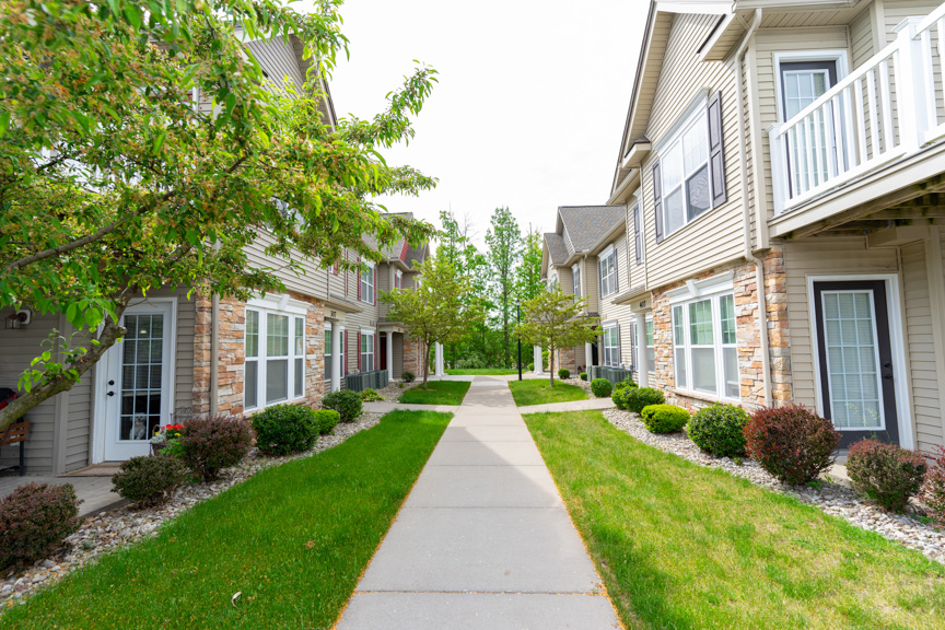 Lehigh Park Luxury Apartments