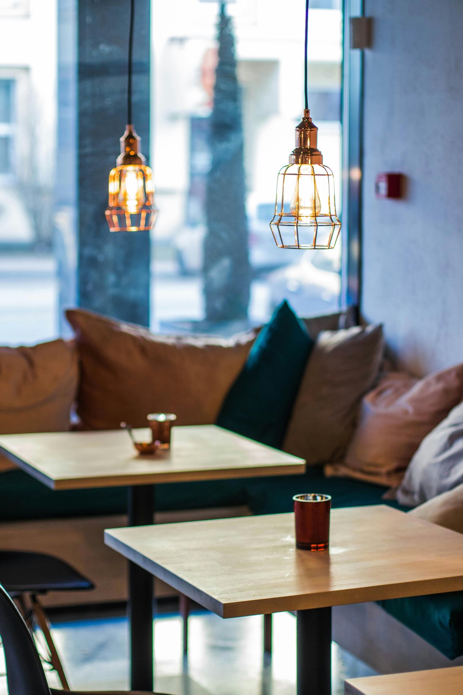 Image for A Local’s Guide to the Best Restaurants Near Livingston Gardens